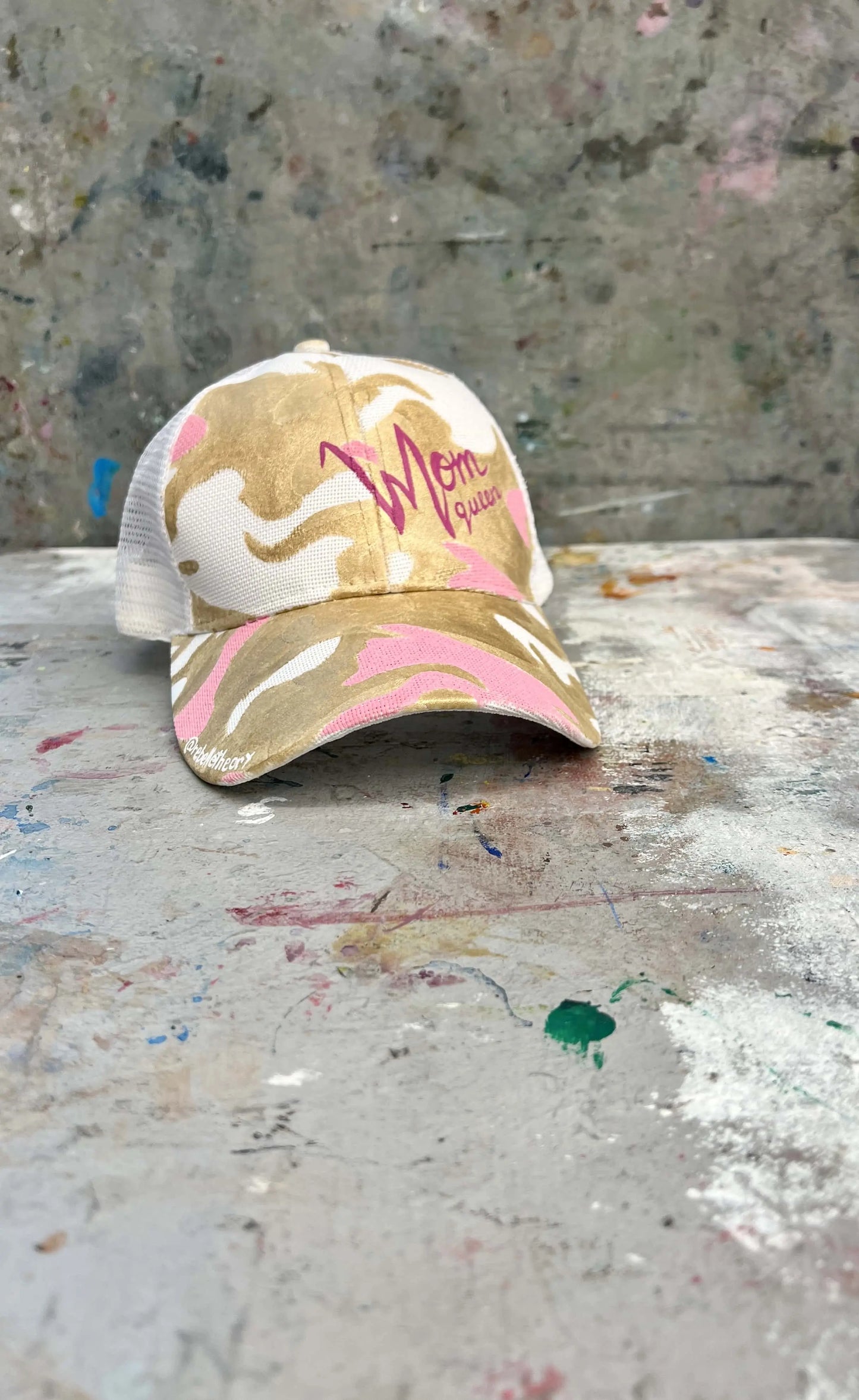MOM Queen Painted Cap - Rebelle Theory