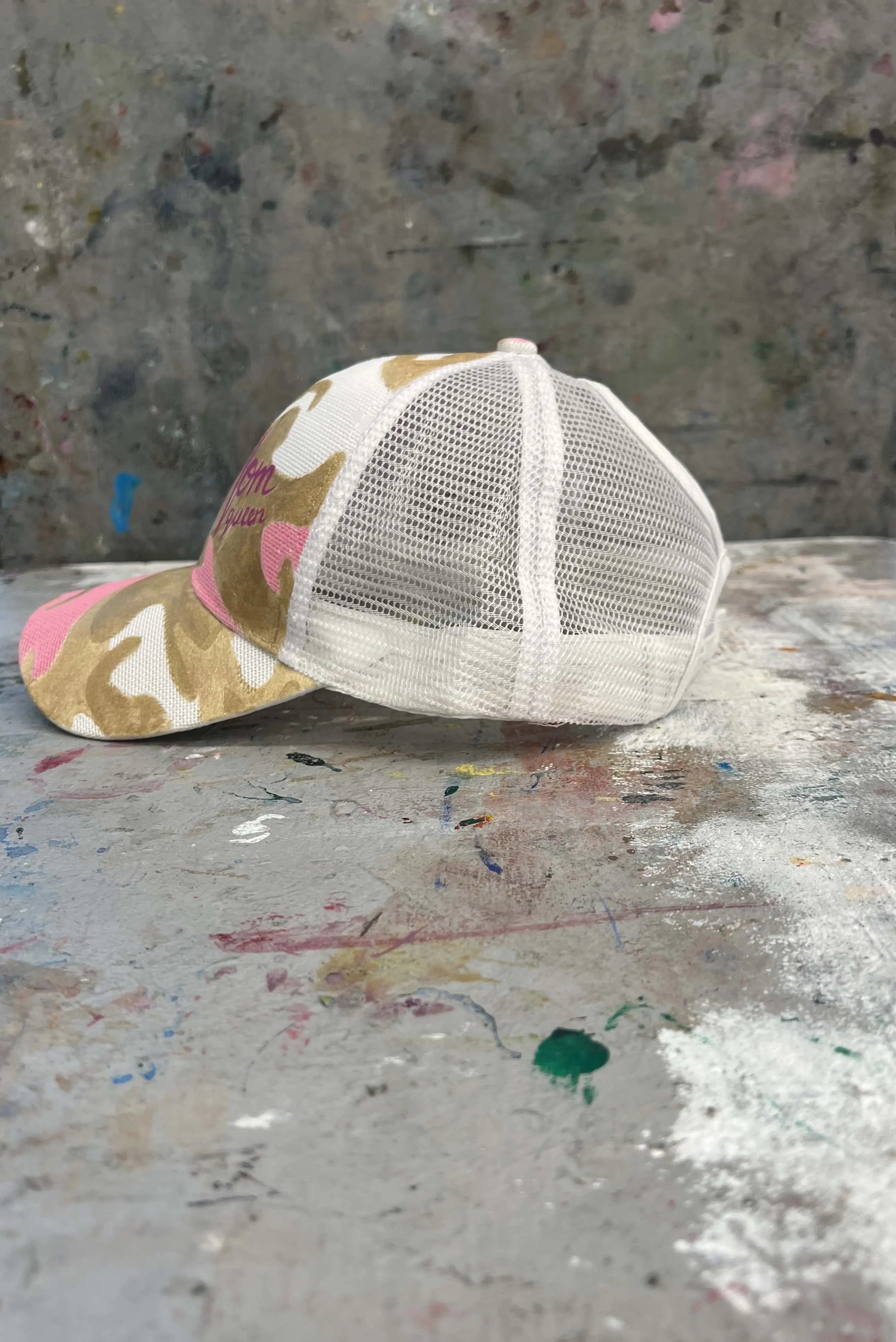 MOM Queen Painted Cap - Rebelle Theory